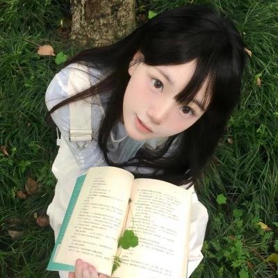 喜欢的人忘记戴眼镜了